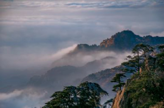 首届千山国际旅游年盛大开幕